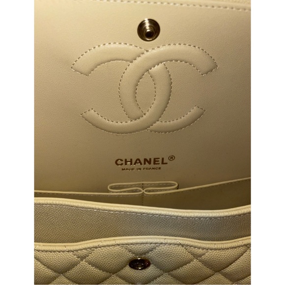 CHANEL Timeless Classic Flap Double Flap bag in Yellow Caviar Leather Medium - Picture 11 of 16